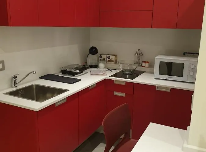 아파트 Casa Due Maggio 카바드티레니