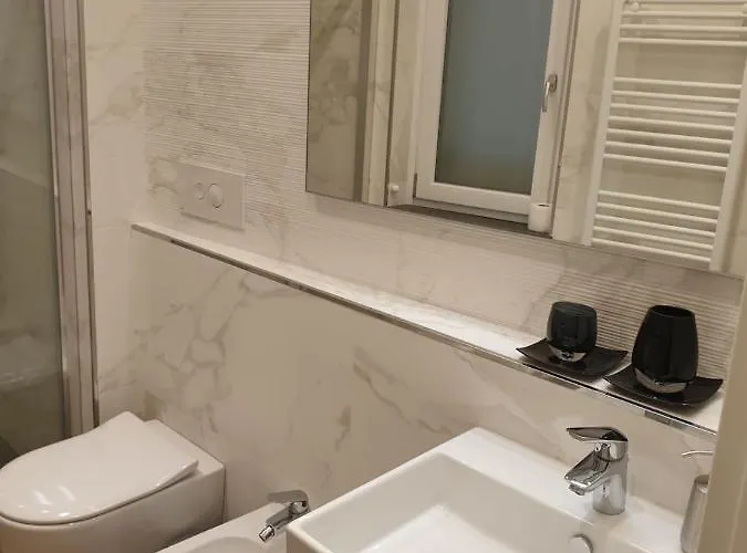 아파트 Casa Due Maggio